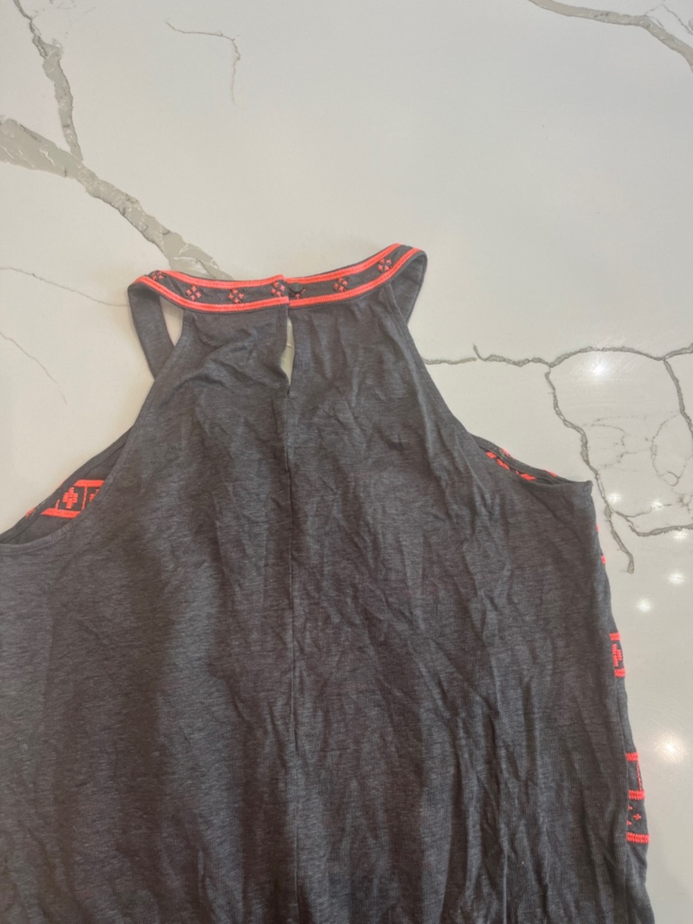 Sundance Coral Embroidered Gray Halter Tank Top M - Picture 5 of 5